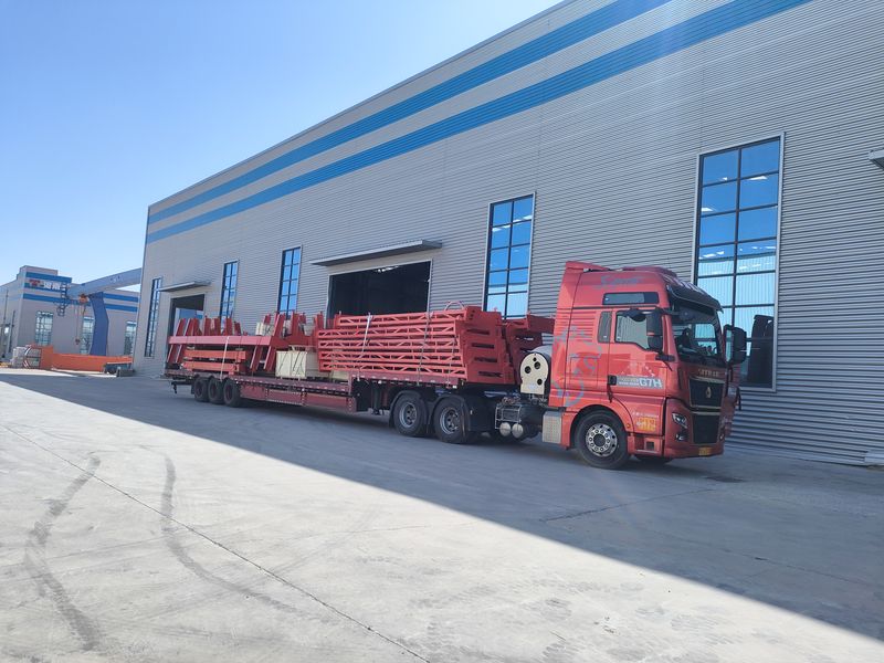 電動葫蘆門式起重機 4臺 MHxh10t—8m    2臺 MHxh5t—8m      2臺 制作完成，出口哈薩克斯坦交付客戶使用