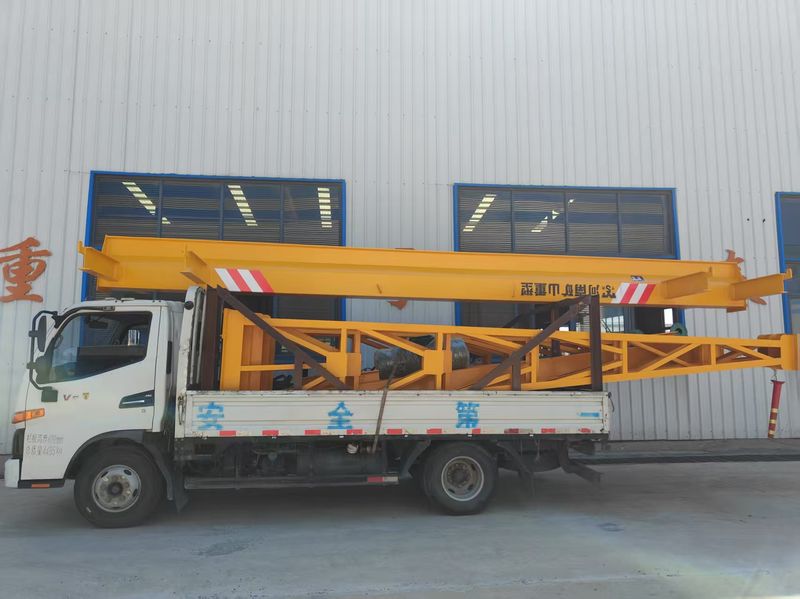 上包下花電動葫蘆門式起重機 MHxh5t-7.35m 制作完成  裝車發(fā)出